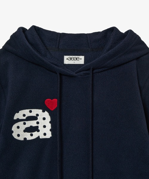 aeae（エーイーエーイー）の「DOT SMALL LETTER LOGO FLEECE HOODIE（その他アウター・レディース・ブラウン/ホワイト/ネイビー・MEDIUM/SMALL）」の13枚目の写真