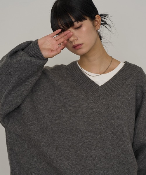 NOGLE(ノグル)の「【NOGLE/ノグル】深Vネックルーズリブニット(ニット/セーター・レディース・グレイッシュベージュ/グレー/オートミール/ブラック/ブラウン/ネイビー/レッド・FREE)」の10枚目の写真