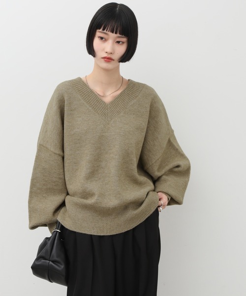 NOGLE(ノグル)の「【NOGLE/ノグル】深Vネックルーズリブニット(ニット/セーター・レディース・グレイッシュベージュ/グレー/オートミール/ブラック/ブラウン/ネイビー/レッド・FREE)」の22枚目の写真