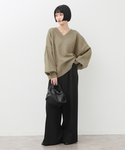 NOGLE(ノグル)の「【NOGLE/ノグル】深Vネックルーズリブニット(ニット/セーター・レディース・グレイッシュベージュ/グレー/オートミール/ブラック/ブラウン/ネイビー/レッド・FREE)」の20枚目の写真