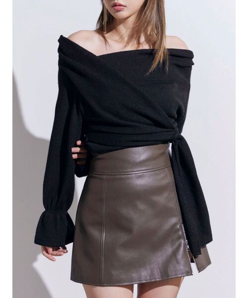 EATME(イートミー)の「クロスカシュクールTOP(Tシャツ/カットソー・レディース・グレー/ブラック/ワイン・FREE)」の2枚目の写真