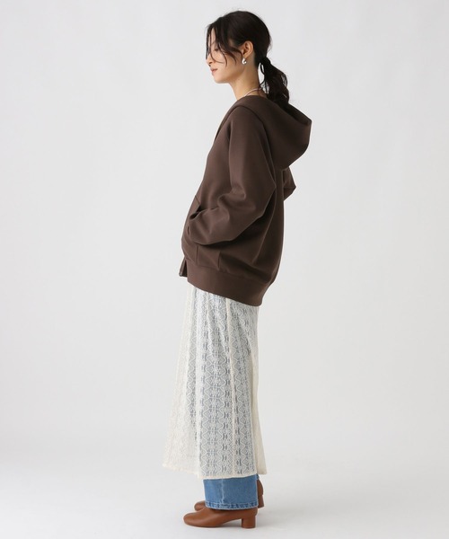 Elura(エルーラ)の「大人リュクスジップパーカー/590100(パーカー・レディース・ライトベージュ/ダークブラウン/ライトグレー/オフホワイト・MEDIUM/SMALL)」の15枚目の写真