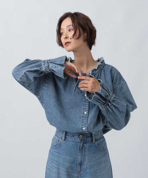 LEPSIM（レプシィム）の「デニムフリルブラウス　579702（シャツ/ブラウス・レディース・ブルー/ダークネイビー・FREE）」の5枚目の写真