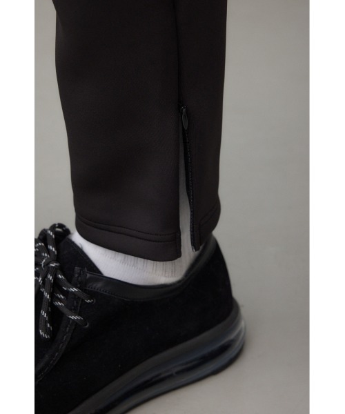 AZUL by moussy(アズールバイマウジー)の「ダブルニットスリムパンツ(スラックス・メンズ・ブラック/ダークネイビー/ベージュ/グレー・SMALL/MEDIUM/LARGE)」の14枚目の写真