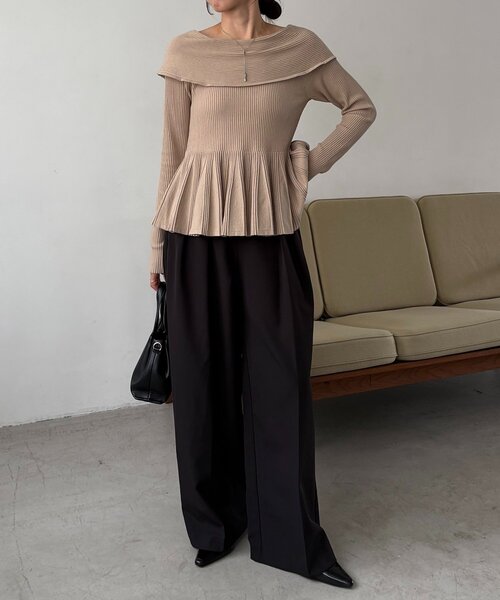 CAPRICIEUX LE'MAGE（カプリシューレマージュ）の「フレアボートネックニット（ニット/セーター・レディース・ブラック/ブラウン/ベージュ・FREE）」の9枚目の写真