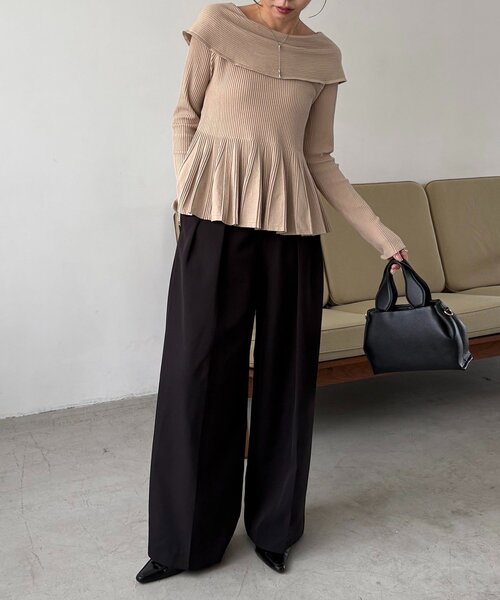 CAPRICIEUX LE'MAGE（カプリシューレマージュ）の「フレアボートネックニット（ニット/セーター・レディース・ブラック/ブラウン/ベージュ・FREE）」の10枚目の写真