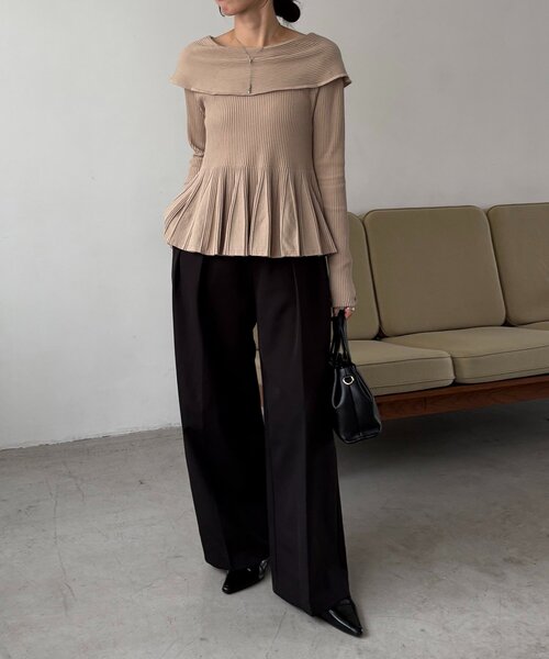 CAPRICIEUX LE'MAGE（カプリシューレマージュ）の「フレアボートネックニット（ニット/セーター・レディース・ブラック/ブラウン/ベージュ・FREE）」の14枚目の写真