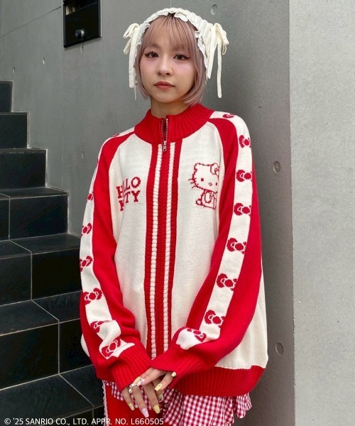 Candy Stripper(キャンディストリッパー)の「【HELLO KITTY】RIBBON KNIT ジャンパー(ニット/セーター・レディース・ブラック/ピンク・FREE)」の8枚目の写真