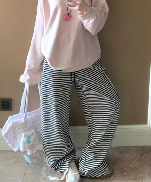 GEMEDA（ジェメダ）の「モノトーンボーダーワイドパンツ（その他パンツ・レディース・ブラック×ホワイト/グレー/ダークグレー/ベージュ・M）」の16枚目の写真