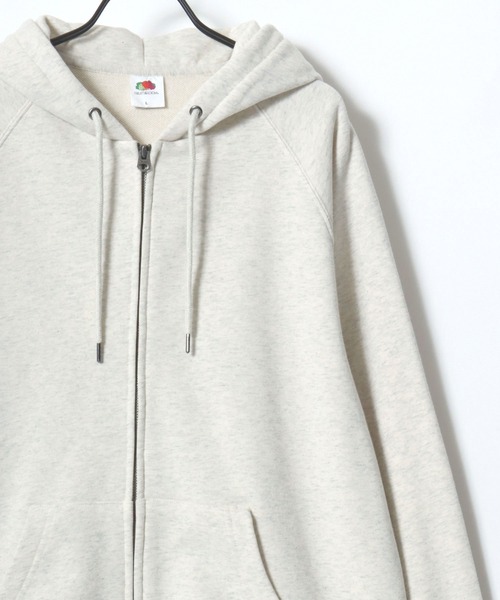 FRUIT OF THE LOOM（フルーツオブザルーム）の「FRUIT OF THE LOOM/フルーツオブザルーム BASIC SWEAT ZIP UP HOODIE/オーバーサイズ 裏毛 無地 ロゴワッペン ワンポイント刺繍 スウェット ジップアップパーカー フーディー/レディース メンズ（パーカー・レディース・ネイビー/アイボリー/ブラック/グレー・M/L/XL）」の5枚目の写真