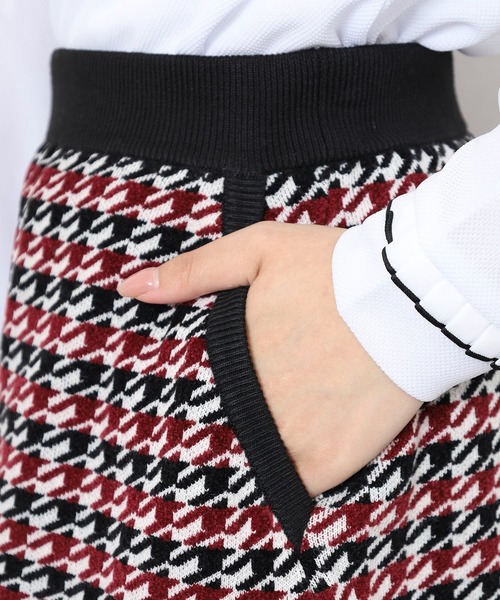 CECIL McBEE(セシルマクビー)の「HOUND TOOTH SKIRT ハウンドトゥース 総柄 ボーダー スカート(スカート・レディース・ネイビー/バーガンディー・1(S)/2(M))」の6枚目の写真