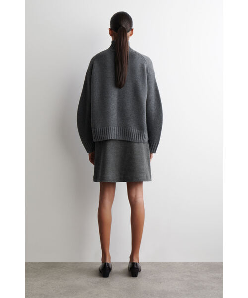 ボイルドメリノウールミニスカート（スカート）｜COS（コス）の