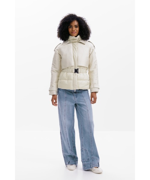 デシグアル 中綿ジャケット L 白 キルティング 花柄 刺繍 ゴールド 579 デシグアル 中綿ジャケット L 白 キルティング 花柄 刺繍 ゴールド 579