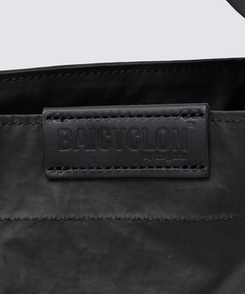 BAICYCLON by Bagjack(バイシクロン バイ バグジャック)の「BAICYCLON by bagjack: MULTI POCKET 2WAY TOTE BAG MEDIUM (BLACK2)(ショルダーバッグ・メンズ・ブラック・ONE SIZE)」の8枚目の写真