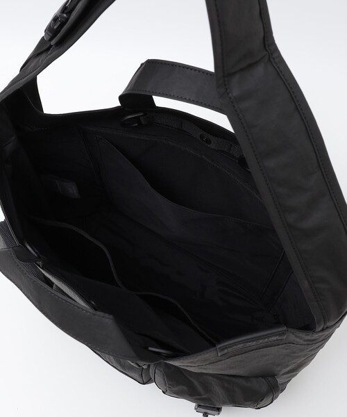 BAICYCLON by Bagjack(バイシクロン バイ バグジャック)の「BAICYCLON by bagjack: MULTI POCKET 2WAY TOTE BAG MEDIUM (BLACK2)(ショルダーバッグ・メンズ・ブラック・ONE SIZE)」の10枚目の写真