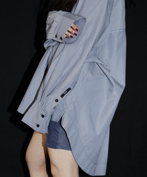 VION（ヴィオン）の「ストライプビッグシャツ / Stripe Big Shirt（シャツ/ブラウス・レディース・ホワイト/ネイビー・FREE）」の18枚目の写真