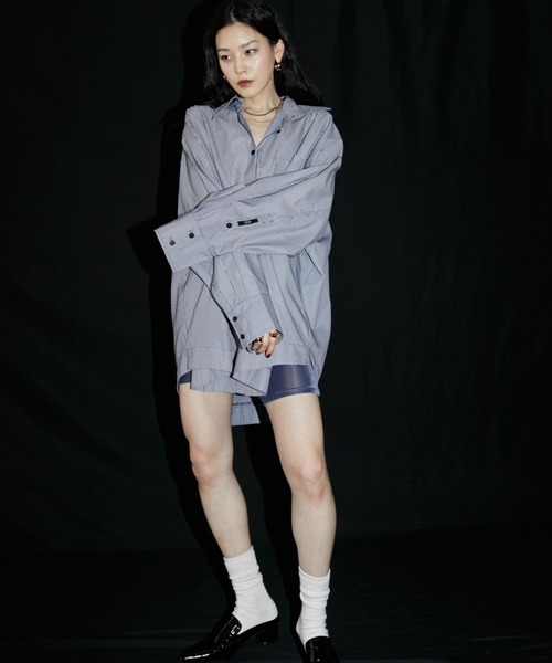 VION（ヴィオン）の「ストライプビッグシャツ / Stripe Big Shirt（シャツ/ブラウス・レディース・ホワイト/ネイビー・FREE）」の19枚目の写真