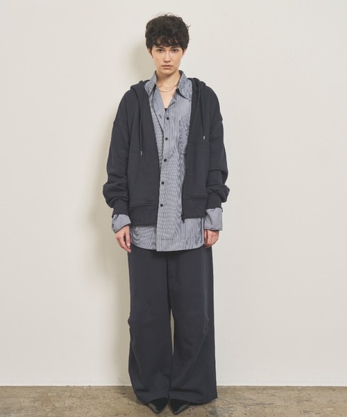 VION（ヴィオン）の「ストライプビッグシャツ / Stripe Big Shirt（シャツ/ブラウス・レディース・ホワイト/ネイビー・FREE）」の9枚目の写真