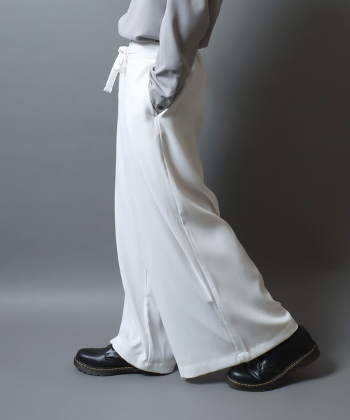 ANPAS(アンパス)の「Gabardine Flared Trousers/ Wide Skirt Pants/ギャバジン ワイドフレアパンツ スカートパンツ ワイド 袴パンツ スラックス レディース メンズ(スラックス・メンズ・アイボリー/ブラック/チャコールグレー・M/L)」の2枚目の写真