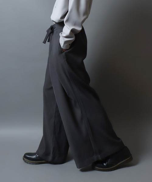 ANPAS(アンパス)の「Gabardine Flared Trousers/ Wide Skirt Pants/ギャバジン ワイドフレアパンツ スカートパンツ ワイド 袴パンツ スラックス レディース メンズ(スラックス・メンズ・アイボリー/ブラック/チャコールグレー・M/L)」の10枚目の写真