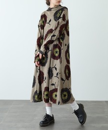 アデュートリステス リバティ ボトルネック ワンピース ギャザー 38 アデュートリステス リバティ ボトルネック ワンピース ギャザー 38