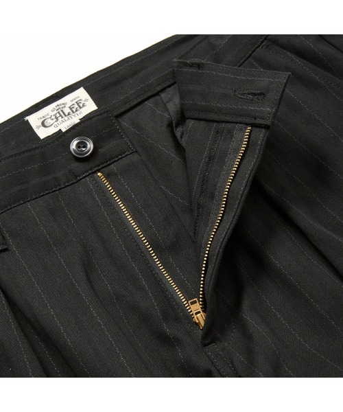 CALEE(キャリー)の「PINSTRIPE TUCK WIDE SLACKS(スラックス・メンズ・チャコールグレー/ブラック・MEDIUM/LARGE/X-LARGE)」の6枚目の写真