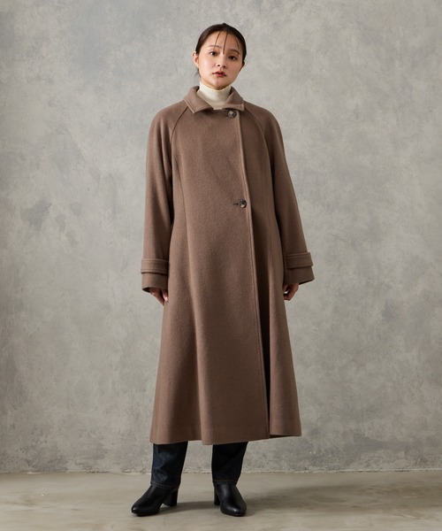 AIMER（エメ）の「RESCWOOL(R)  ビーバー3WAYカラーバックタックAラインロングコート（チェスターコート・レディース・ブラウン/ベージュ/ブラック・LARGE/MEDIUM）」の16枚目の写真