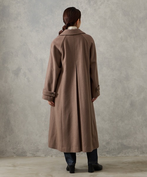 AIMER（エメ）の「RESCWOOL(R)  ビーバー3WAYカラーバックタックAラインロングコート（チェスターコート・レディース・ブラウン/ベージュ/ブラック・LARGE/MEDIUM）」の10枚目の写真