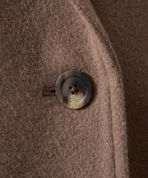 AIMER（エメ）の「RESCWOOL(R)  ビーバー3WAYカラーバックタックAラインロングコート（チェスターコート・レディース・ブラウン/ベージュ/ブラック・LARGE/MEDIUM）」の11枚目の写真