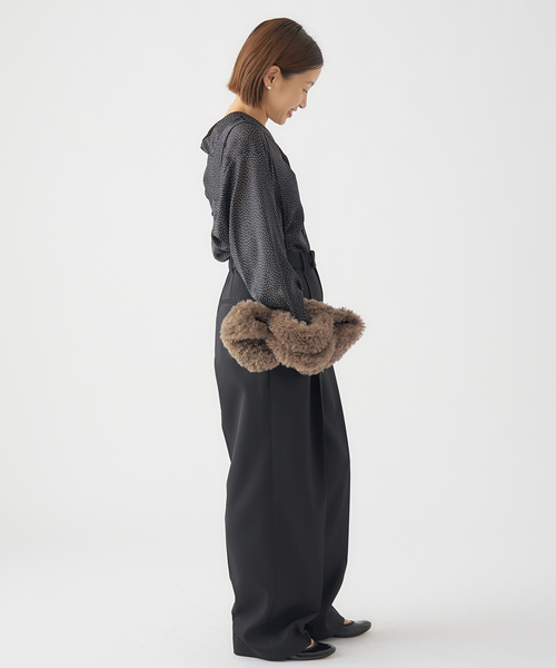 IENA(イエナ)の「HELEN MOORE/ヘレンムーア MINI バッグ PILLJOY(ハンドバッグ・レディース・チャコールグレー/ウッド・FREE)」の5枚目の写真