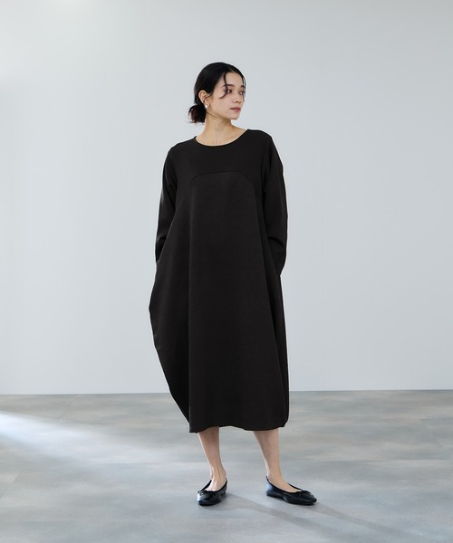 Mac-House(マックハウス)の「milli de l'air ジャガードコクーンワンピース(ワンピース・レディース・ブラック/ダークグレー・M)」の4枚目の写真