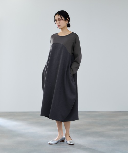 Mac-House(マックハウス)の「milli de l'air ジャガードコクーンワンピース(ワンピース・レディース・ブラック/ダークグレー・M)」の9枚目の写真
