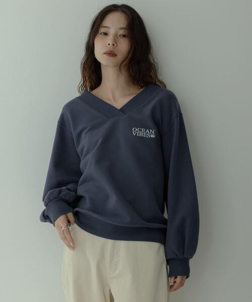 URBAN RESEARCH Sonny Label（アーバンリサーチサニーレーベル）の「Vネック刺繍スウェット（スウェット・レディース・オートミール/ピンク/ネイビー・FREE）」の9枚目の写真