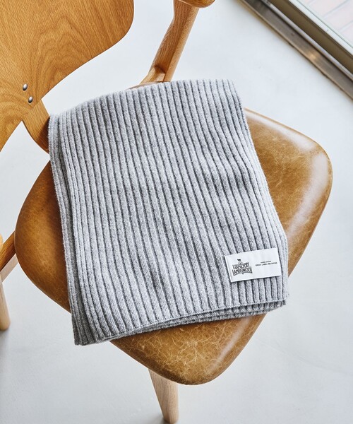 green label relaxing(グリーンレーベルリラクシング)の「ハミルトン ウール ナイロン リブマフラー(マフラー・メンズ・ダークブラウン/ブラック/パープル/グレー系・FREE)」の5枚目の写真