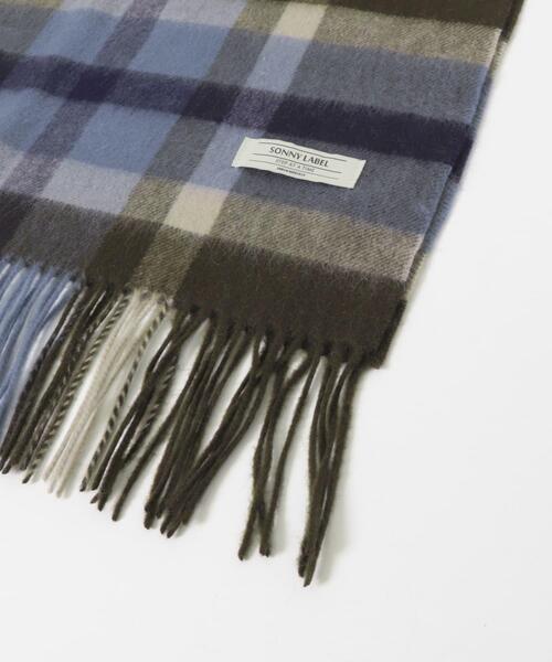 URBAN RESEARCH Sonny Label（アーバンリサーチサニーレーベル）の「ウールカシミヤチェックワイドマフラー（マフラー・メンズ・グレー系その他/ブルー系その他/グリーン系その他/ベージュ系その他・ONE SIZE）」の17枚目の写真