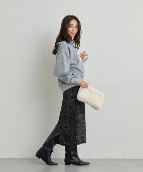 un dix cors（アンディコール）の「《華やぎをプラス》フィルムラメニットタイトスカート（スカート・レディース・チャコールグレー/ブラック・FREE）」の16枚目の写真