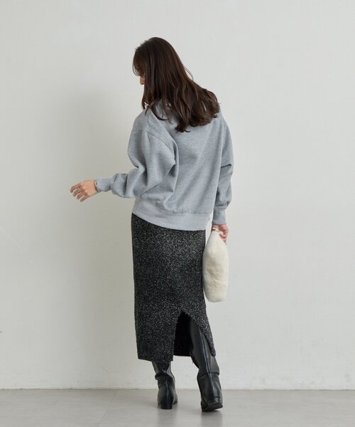 un dix cors（アンディコール）の「《華やぎをプラス》フィルムラメニットタイトスカート（スカート・レディース・チャコールグレー/ブラック・FREE）」の17枚目の写真