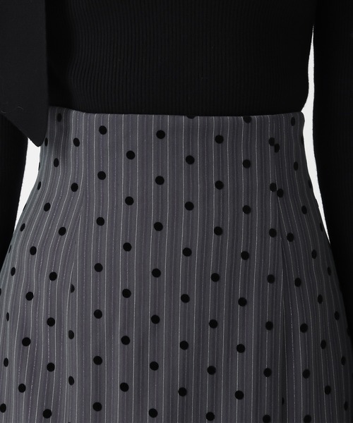 31 Sons de mode（トランテアン　ソン　ドゥ　モード）の「2025秋冬新作 ストライプドットフロッキーマーメイドスカート（スカート・レディース・チャコールグレー/ブラウン・S/M）」の15枚目の写真