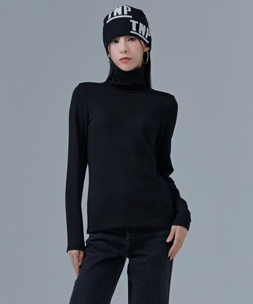 CHASECULT(チェイスカルト)の「共用 起毛 エッセンシャル タートルネック Tシャツ-CFZU5109D03(Tシャツ/カットソー・メンズ・ブラック・90/100/110/95/105)」の3枚目の写真