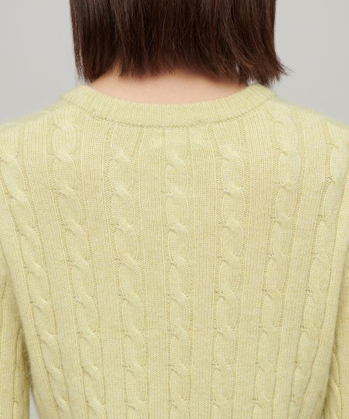 MUSINSA STANDARD WOMAN（ムシンサスタンダードウーマン）の「ウィメンズアンゴラブレンドケーブルクルーネックニット[レモネード]（ニット/セーター・レディース・その他・MEDIUM/LARGE/X-SMALL/SMALL）」の4枚目の写真
