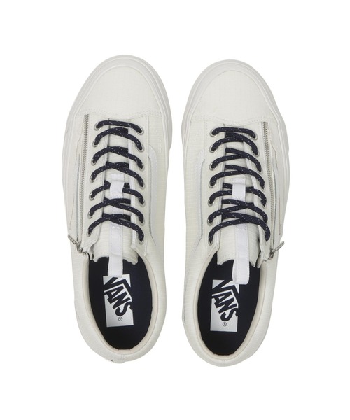 VANS(バンズ)の「PREMIUM OLD SKOOL 36 ZIP VN000DAAEZY(スニーカー・メンズ・ホワイト・7h/8/8h/9/9h/10/10h/11/12)」の4枚目の写真