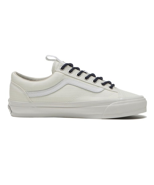 VANS(バンズ)の「PREMIUM OLD SKOOL 36 ZIP VN000DAAEZY(スニーカー・メンズ・ホワイト・7h/8/8h/9/9h/10/10h/11/12)」の2枚目の写真