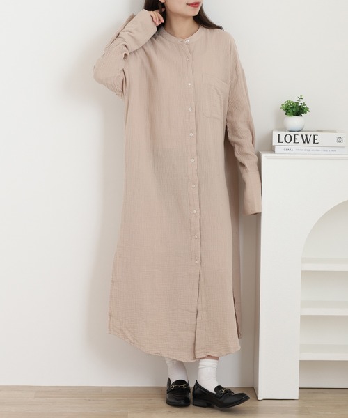 OMNES(オムネス)の「ダブルガーゼバンドカラーワンピース(ワンピース・レディース・ベージュ・FREE)」の3枚目の写真