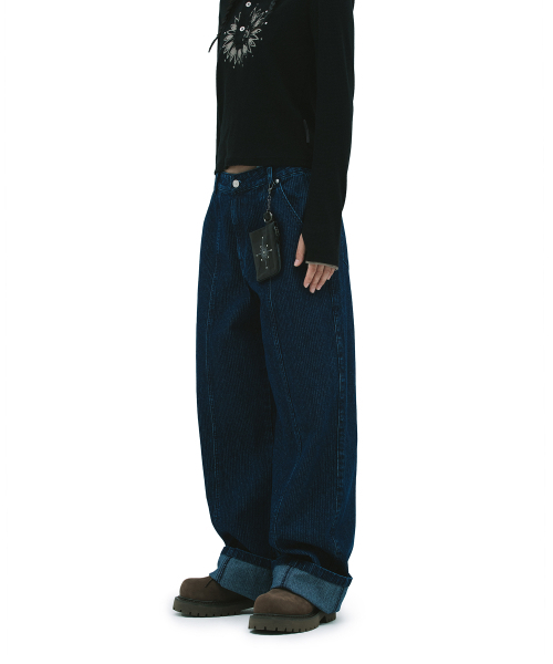 DEFGARMENTS（デフグラメンツ）の「TEXTURE DENIM PANTS [INDIGO]（デニムパンツ・レディース・その他・X-SMALL/SMALL/MEDIUM/LARGE）」の2枚目の写真