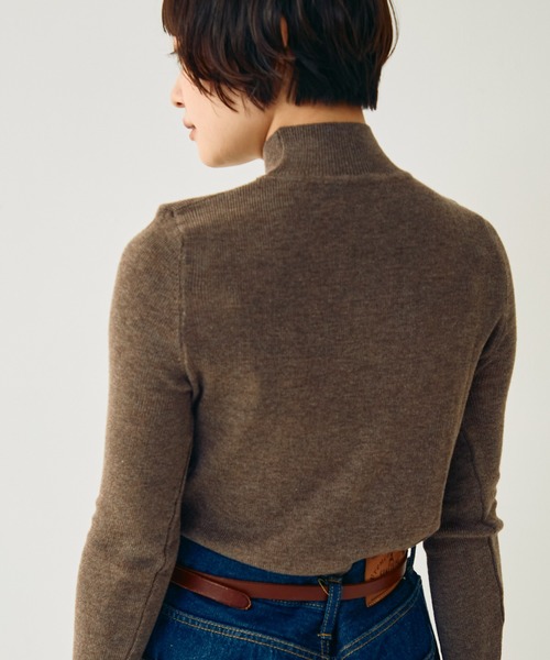 Crisp（クリスプ）の「ハイネックベーシックニット（ニット/セーター・レディース・ブラウン/ワイン/アイボリー・FREE）」の6枚目の写真