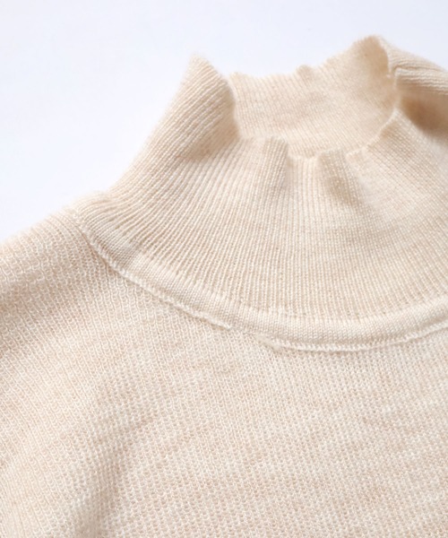 Crisp（クリスプ）の「ハイネックベーシックニット（ニット/セーター・レディース・ブラウン/ワイン/アイボリー・FREE）」の20枚目の写真