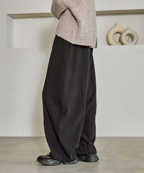 LAKOLE（ラコレ）の「スラックスコクーンパンツ / 611812（スラックス・レディース・チャコール/モカ/ブラック・FREE）」の12枚目の写真