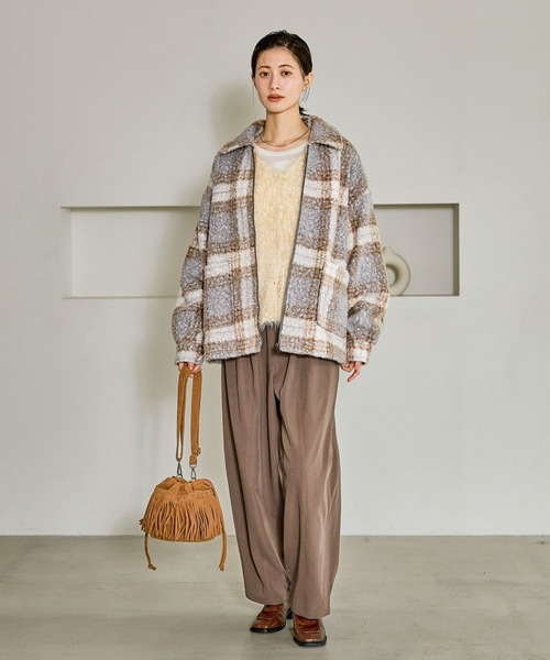 LAKOLE（ラコレ）の「スラックスコクーンパンツ / 611812（スラックス・レディース・チャコール/モカ/ブラック・FREE）」の14枚目の写真