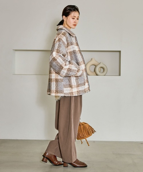 LAKOLE（ラコレ）の「スラックスコクーンパンツ / 611812（スラックス・レディース・チャコール/モカ/ブラック・FREE）」の16枚目の写真