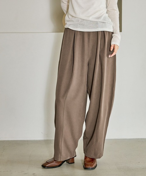 LAKOLE（ラコレ）の「スラックスコクーンパンツ / 611812（スラックス・レディース・チャコール/モカ/ブラック・FREE）」の20枚目の写真